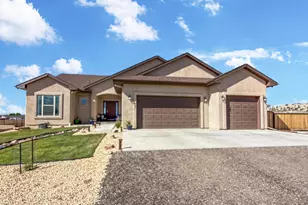 1607 W Hermosa Dr, Pueblo West, CO 81007 - Photo 2