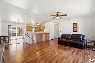 458 W Lookout Dr, Pueblo, CO 81007 - Photo 4