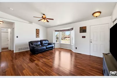 458 W Lookout Dr, Pueblo, CO 81007 - Photo 6