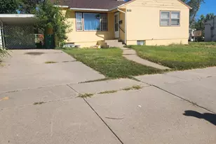 1514 Horseshoe Dr, Pueblo, CO 81001 - Photo 1