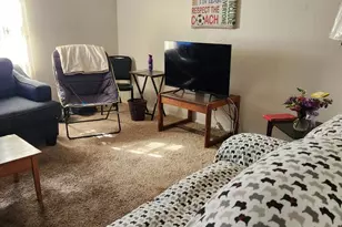 1514 Horseshoe Dr, Pueblo, CO 81001 - Photo 2