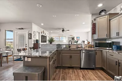 1317 N Vermillion Ct, Pueblo West, CO 81007 - Photo 6