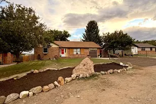 5093 Left Hand Ln, Colorado City, CO 81019 - Photo 2