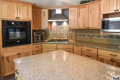 8998 Grand Ave, Beulah, CO 81023 - Photo 10
