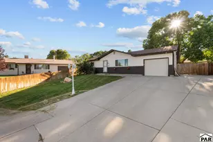 3523 White Pine Ct, Pueblo, CO 81005 - Photo 4