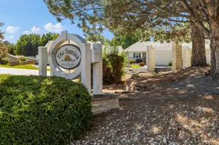 20 Kingsboro Way, Pueblo, CO 81005 - Photo 2