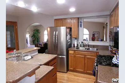 136 N Glenn Place, Pueblo, CO 81001 - Photo 6