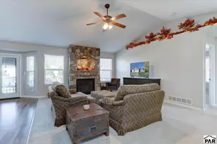 338 Hawthorne Ave, Johnstown, CO 80534 - Photo 4