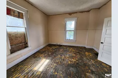 825 E 5th St, Pueblo, CO 81001 - Photo 12