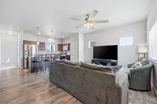 2319 W 18th St, Pueblo, CO 81003 - Photo 8
