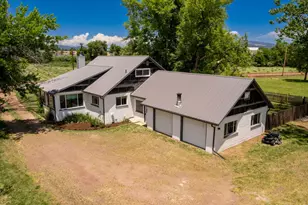 1202 Vine St, Canon City, CO 81212 - Photo 4
