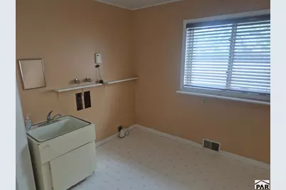 700 S 14th St, Rocky Ford, CO 81067 - Photo 12