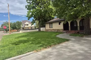 700 S 14th St, Rocky Ford, CO 81067 - Photo 2