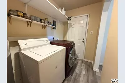 1127 W 16th St, Pueblo, CO 81003 - Photo 8