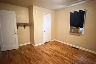 1127 W 16th St, Pueblo, CO 81003 - Photo 12