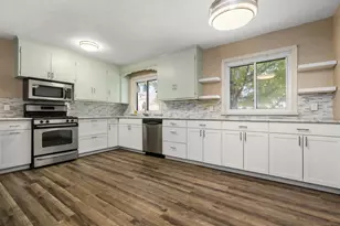 219 E Adams Ave, Pueblo, CO 81004 - Photo 6
