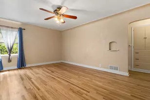 219 E Adams Ave, Pueblo, CO 81004 - Photo 8