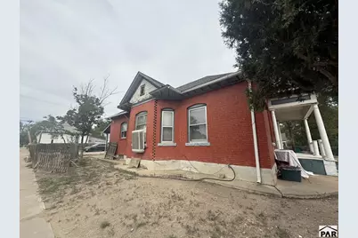 825 W 11th St, Pueblo, CO 81003 - Photo 10