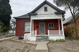 825 W 11th St, Pueblo, CO 81003 - Photo 1