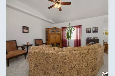 1058 E Marengo Dr, Pueblo West, CO 81007 - Photo 4