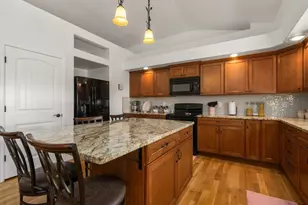 1058 E Marengo Dr, Pueblo West, CO 81007 - Photo 8