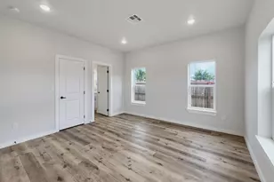 559 Moore Ave, Las Animas, CO 81054 - Photo 8