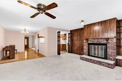 2690 Hollywood Dr, Pueblo, CO 81005 - Photo 8