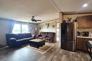 27 Choctaw Dr, Walsenburg, CO 81089 - Photo 10