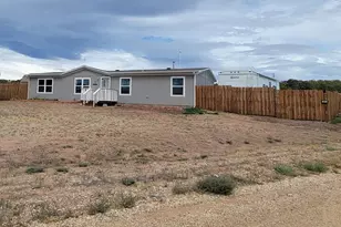 27 Choctaw Dr, Walsenburg, CO 81089 - Photo 1