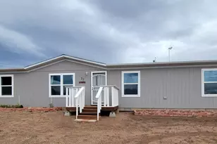 27 Choctaw Dr, Walsenburg, CO 81089 - Photo 2