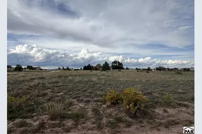 1089 W Shenandoah Dr, Pueblo West, CO 81007 - Photo 4
