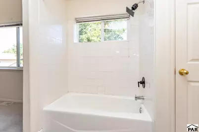 1022 Pinecrest Dr, Pueblo, CO 81005 - Photo 32