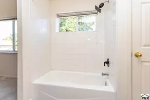 1022 Pinecrest Dr, Pueblo, CO 81005 - Photo 32