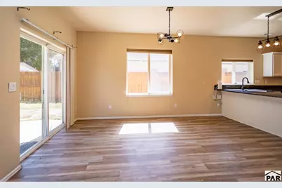 1022 Pinecrest Dr, Pueblo, CO 81005 - Photo 14