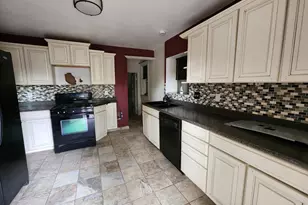 1128 Lake Ave, Pueblo, CO 81004 - Photo 2