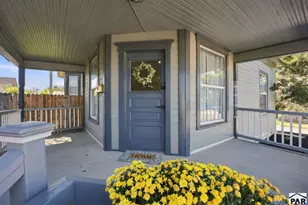 412 W 3rd St, La Junta, CO 81050 - Photo 2