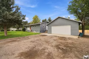 2051 Oriole Rd, Pueblo, CO 81006 - Photo 4