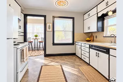 1314 Court St, Pueblo, CO 81003 - Photo 2