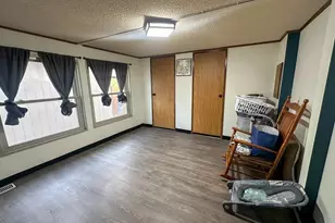 709 W Elm St, Lamar, CO 81052 - Photo 2
