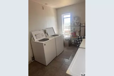 208 N Bradford Ave, Pueblo, CO 81003 - Photo 14