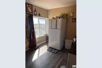 208 N Bradford Ave, Pueblo, CO 81003 - Photo 26