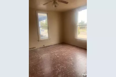 1237 E Abriendo Ave, Pueblo, CO 81004 - Photo 4