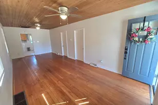 1813 Palmer Ave, Pueblo, CO 81004 - Photo 8