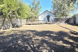 1813 Palmer Ave, Pueblo, CO 81004 - Photo 18