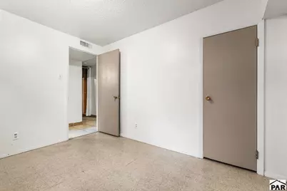 44 Glenmore Rd, Pueblo, CO 81001 - Photo 16