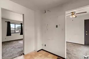 2121 Chautard Dr, Pueblo, CO 81005 - Photo 8