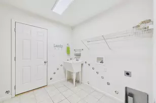 1105 S Nichols Rd, Pueblo West, CO 81007 - Photo 28