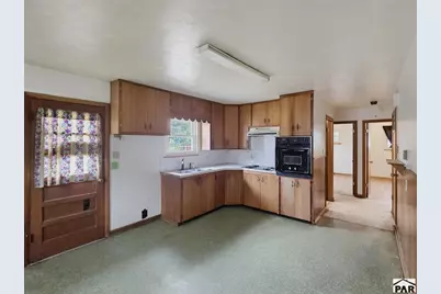 1440 Columbine Place, Las Animas, CO 81054 - Photo 8
