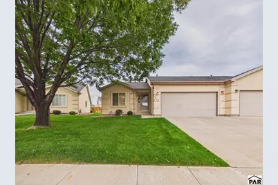 2025 Kingsroyal Blvd #F, Pueblo, CO 81005 - Photo 1