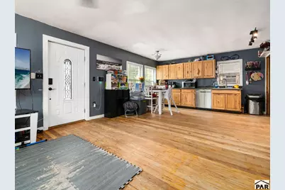 922 Jackson St, Pueblo, CO 81004 - Photo 8